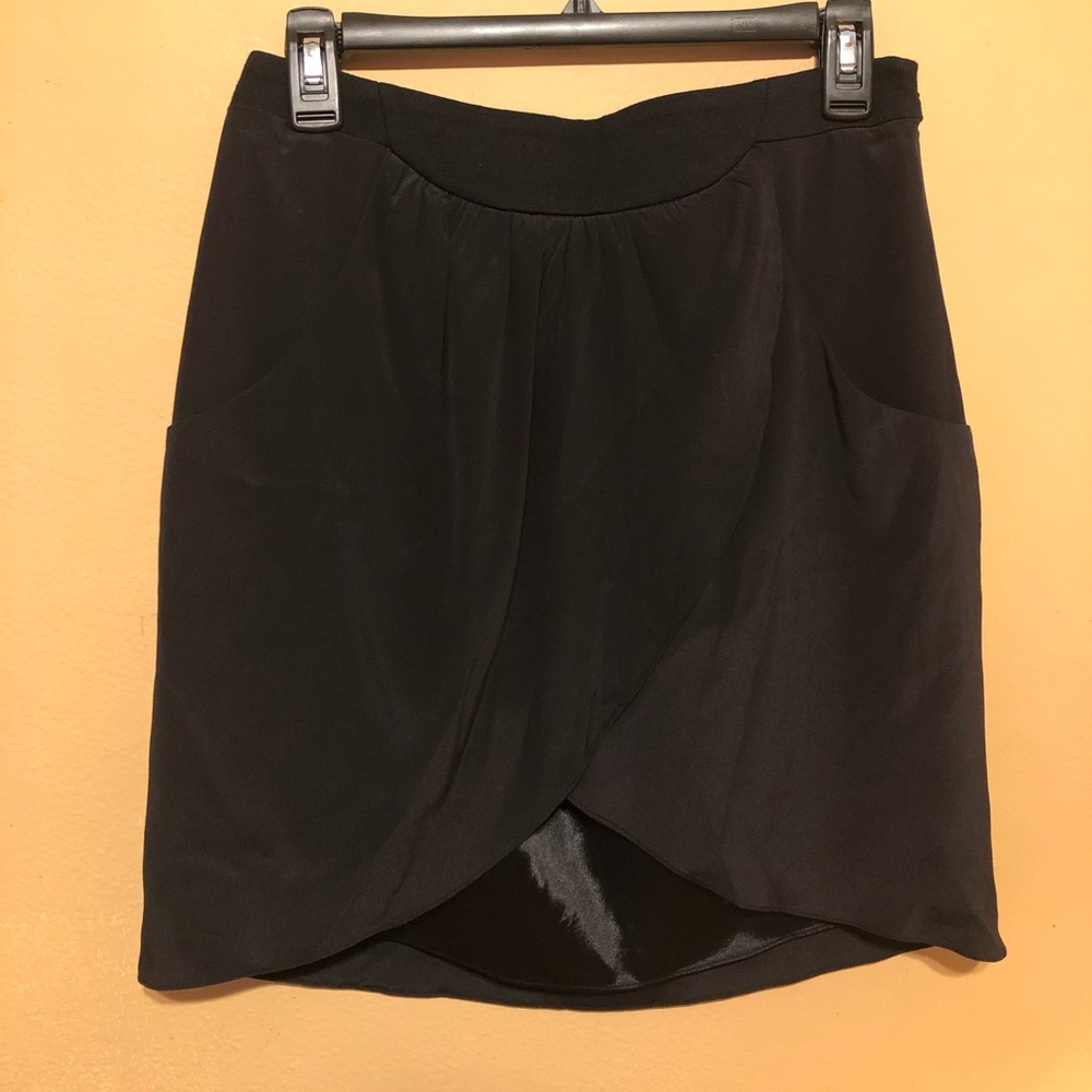 Bebe Silk Skirt with Pockets!